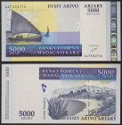 Madagascar - Democratic Republic (1996-date) - Madagascar, Democratic Republic - 5.000 Ariary - 2003 - - - Pick 84

UNC