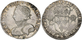 Charles IX (1560-1574).
Lot de 5 Testons, 1564M, 1566M, 1566M, 1567M et 1564L.
Av. Buste du Roi lauré à gauche.
Rv. Écu de France couronné accosté de ...