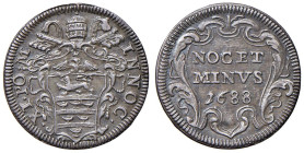 Roma - Innocenzo XI (1676-1689) Grosso 1688 - D/ INNOC - XI PO M, stemma sormontato da chiavi decussate con cordone e fiocco, e da tiara R/NOCET / MIN...