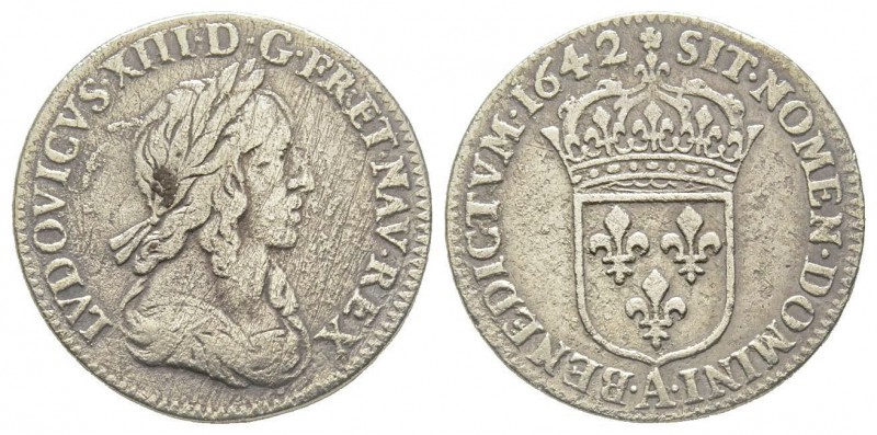 Louis XIII 1610-1643
1/12 Écu 2èm poinçon de Warin buste drapé et cuirassé, Pari...