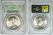 1922 USA "Peace Dollar" and 1942 "Walking Liberty" half dollar silver coin. Former PCGS MS63 while latter ungraded.

1922年美國“自由女神像”1元及1942年“行走自由女神”半...