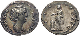 MONETE ROMANE IMPERIALI. FAUSTINA MAGGIORE (105-141 d.C.) DENARIO
Ar. Zecca di Roma. 3,30 gr. 19 mm. NC. Bb50.
D: DIVA FAVSTINA AVG. Busto drappeggi...