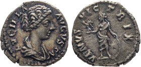 MONETE ROMANE IMPERIALI. LUCILLA (183 d.C.) DENARIO Ar. Zecca di Roma. 3,11 gr. 18 mm. NC. Spl60.
D: LVCILLA AVGVSTA. Busto diademato e drappeggiato ...