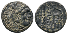 KINGS OF MACEDON. Alexander III the Great (336-323 BC). Ae

Obv: Head of Heracles right. wearing lion skin headdress. paws tied before neck
Rev: BA...