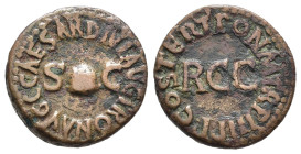 CALIGOLA (37-41). Quadrante per Roma. AE (g 3,07). Pileo tra S-C. R/ Leggenda attorno a RCC. RIC I 52. BB. Nr. Reg. 611/24