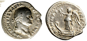 VESPASIANO (69-79) Denario (g. 3,13). Testa laur. a ds. R/ Vittoria alata su prora verso sn. RIC 777; C. 368 AR +BB