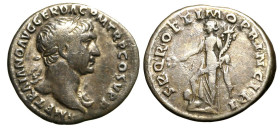 TRAIANO (98-117) Denario (g. 3,73). Testa laur. a ds. R/ Pax stante a a sn. calpesta con il piede un dacio. RIC 190; C. 400. AR BB