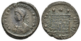 COSTANZO II (Cesare, 324-337). Follis per Londinium. AE (g 3,07). Busto laureato, drappeggiato e corazzato a sinistra. R/ Porta di accampamento con du...