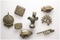 Unclassified Lot of 8 pcs., see picture. LOT SOLD AS IS, NO RETURNS (X-81)