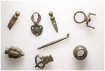 Unclassified Lot of 8 pcs., see picture. LOT SOLD AS IS, NO RETURNS (X-89)