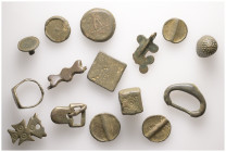 Unclassified Lot of 15 pcs., see picture. LOT SOLD AS IS, NO RETURNS (X-93)