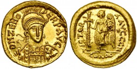 ZENON (474-491), AV solidus, 476-491, Constantinople. Off. H. D/ DN ZENO- PERP AVG B. casqué, cuir. de trois quarts de f., ten. une lance et un boucli...