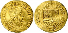 BRABANT, Duché, Philippe II (1555-1598), AV demi-réal d'or, s.d. (1560-1573), Anvers. Avec main sous le buste. D/ B. cuir. à d. R/ Ecu couronné. G.H. ...
