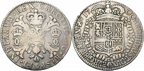 BRABANT, Duché, Charles II (1665-1700), AR patagon, 1700, Anvers. Nouveau type. Tranche cordée. D/ Croix de Bourgogne couronnée, ornée du bijou de la ...