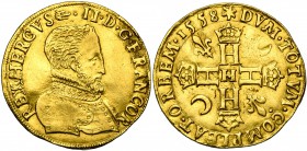 FRANCE, Royaume, Henri II (1547-1559), AV double Henri d'or, 1558H, La Rochelle. 1er type. D/ B. cuir. à d., tête nue. Avec légende REX HERCVS (sic) I...
