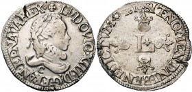 FRANCE, Royaume, Louis XIII (1610-1643), AR demi-franc, 1615C, Saint-Lô. 4e type. D/ B. enfantin à d., l. et cuir., le col fraisé. R/ Croix formée de ...