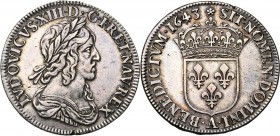 FRANCE, Royaume, Louis XIII (1610-1643), AR quart d'écu, 1643A, Paris. Deuxième poinçon. Rosette initiale. D/ B. l., dr. et cuir. à d. R/ Ecu de Franc...