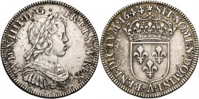FRANCE, Royaume, Louis XIV (1643-1715), AR quart d'écu à la mèche courte, 1644A, Paris. Rosette initiale. D/ B. enfantin, l., dr. et cuir. à d. R/ Ecu...