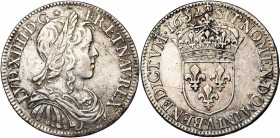 FRANCE, Royaume, Louis XIV (1643-1715), AR demi-écu à la mèche longue, 1652A, Paris. D/ B. enfantin, l., dr. et cuir. à d. R/ Ecu de France couronné. ...