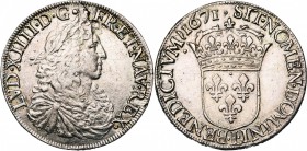 FRANCE, Royaume, Louis XIV (1643-1715), AR écu au buste juvénile, 1671L, Bayonne. 2e type. D/ B. à d., les cheveux longs, l., dr. et cuir., orné d'une...