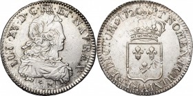 FRANCE, Royaume, Louis XV (1715-1774), AR écu de France, 1720A, Paris. Réformation. D/ B. enfantin à d., l., dr. et cuir. R/ Ecu de France couronné. D...