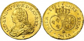 FRANCE, Royaume, Louis XV (1715-1774), AV louis d'or aux lunettes, 1731&, Aix. D/ B. drapé à g., tête nue. R/ Ecus ovales de France et de Navarre sous...