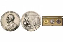 BELGIQUE, série de 3 médailles: 1924, B. Tuerlinckx, Premier voyage du S.S. Cyrille Danneels (AR, AE et AE doré, 52 mm). Dans leur écrin d'origine.
S...