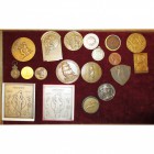 BELGIQUE, lot de 19 médailles, dont: 1838, Leclercq, Engelbert Sterckx, archevêque de Malines; 1868, Fisch, Jubilé de 400 ans de la Société royale de ...