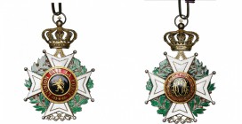 BELGIQUE, Ordre de Léopold, bijou de grand cordon civil unilingue en métal doré (68 mm), avec écharpe.