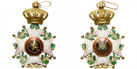 BELGIQUE, Ordre de Léopold, croix de commandeur, modèle civil unilingue en or (56 mm), type Léopold II, sans ruban. Quelques manques aux émaux de la c...