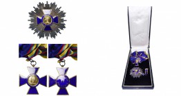 COLOMBIE, Ordre de Boyaca, ensemble de grand-croix: plaque, bijou, écharpe et miniature. Taches. Ecrin Fibo (Bogota). Avec diplôme d'attribution en da...