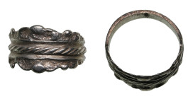 Livonian Silver Men’s Ring – 14×22 mm, 4.39 g, Ornate Folk Design, ca. 17th–18th Century
Handcrafted traditional Baltic ring with twisted central ban...