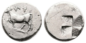 Thrace. Byzantion, circa 416-357 BC. Silver Siglos or Drachm (17 mm, 5.44 g). Bull standing left on dolphin, raising his right foreleg, above ПY. Rev....