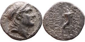 Demetrios I Soter (Seleukid King: 162-150 BC) Drachm Obv: Diademed head of Demetrius I right, with fleshy features Rev: Cornucopiae oriented to left
...