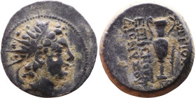 Antiochos VI Dionysos (Seleukid King: 145-141 BC). AE bronze. Obv: Radiate and diademed head Rev: Amphora; palm to r.; monogram below.

20mm 8,54g