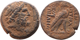 Antiochos IV Epiphanes (Seleukid King: 175-164 BC). AE bronze. Obverse: Laureate head of Zeus right Reverse: Eagle standing right on thunderbolt

33...
