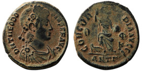 Theodosius I (AD 379-395). Antioch
AE Follis (19mm, 2,59g)