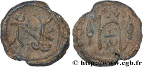 BYZANTIUM - SIGILLOGRAPHY
Type : Sceau en plomb 
Date : VIe-VIIe siècle 
Mint name / Town : Constantinople 
Metal : lead 
Diameter : 20,5  mm
Orientat...
