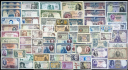 Lote de 70 billetes; valores de 50 céntimos, 1, 2, 25, 50, 100, 500 y 1.000 pesetas. En su gran mayoría con dobleces y algunos con pequeñas reparacion...