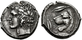 Sicily. Leontinoi. Tetradrachm. 450-420 BC. (Sng Ans-257). (Hgc-2, 671). (Rizzo-pl. XXIIII, 4). Anv.: Laureate head of Apollo left. Rev.: LEO-N-TI-N-O...