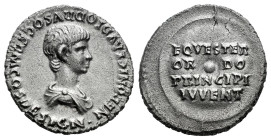 Nero. Denarius. 51-54 AD. Rome. (Ric-I 79). (Bmcre-93). (Rsc-97). Anv.: NERONI CLAVDIO DRVSO GERM COS DESIGN, bare-headed and draped bust to right. Re...