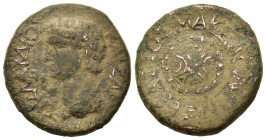 Claudius (41-54). Macedon, Koinon. Æ (24mm, 10.20g). Beroea mint. TI KΛAYΔIOΣ (KAIΣAP). R/ ΣEB(AΣTOΣ) MAKEΔONΩN around Macedonian shield. RPC1612, Var...