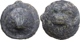 Greek Italy. Northern Apulia, Luceria. Heavy series. AE Cast Biunx, c. 225-217 BC. Obv. Scallop shell. Rev. Knucklebone; in field, two pellets. HN Ita...