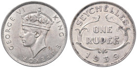 ESTERE - SEYCHELLES - Giorgio VI (1936-1952) - Rupia 1939 Kr. 4 AG

Status: qFDC

Notes: