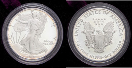ESTERE - U.S.A. - Dollaro 1987 S - American Eagle Kr. 273 AG In confezione

Status: FS

Notes: In confezione -