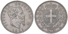 SAVOIA - Vittorio Emanuele II Re d'Italia (1861-1878) - 5 Lire 1861 T Pag. 482; Mont. 163 RR AG Graffio vicino la fronte e colpetto

Status: bel BB...