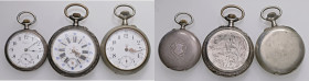 VARIE - Orologi da taschino Lotto di 3 orologi, uno ha il quadrante rovinato

Status: Buono

Notes: