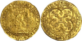 Chaise d'or, 17 juillet 1346.
Or. 4,66g. (3h). Flan large. Superbe. A/. Le Roi assis dans une stalle gothique, couronné, tenant le sceptre et la main...