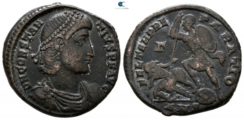 Constantius II AD 337-361. Antioch
Follis Æ

22 mm., 5.86 g.



very fine...