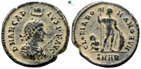 Arcadius AD 383-408. Heraclea. Centenionalis Æ